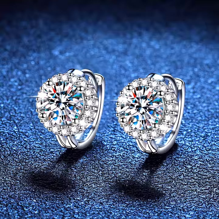 P&M Essentials+ Sunflower Moissanite Stud Earrings for Women - 1 Carat Round Brilliant Cut, 925 Sterling Silver, Platinum Plated, Elegant Gift for Weddings, Anniversaries, or Special Occasions